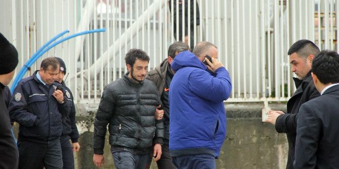 Avm Çatısında İntihar Girişimi