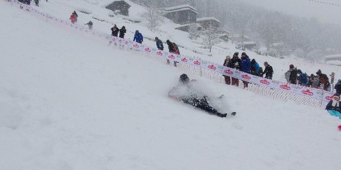 10. Kardan Adam Şenliğinde Renkli Görüntüler