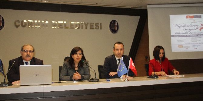 Kadınların Sosyal Hakları Masaya Yatırıldı