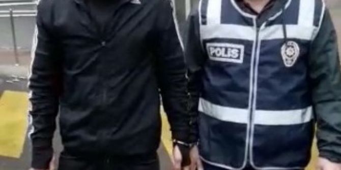 Hırsızlık İçin Girdiği Evde Telefonunu Düşürünce Yakayı Ele Verdi