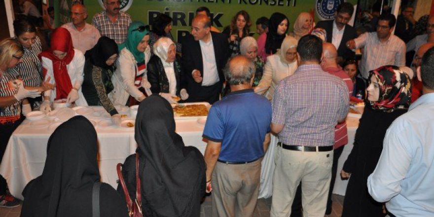 Kent Konseyi Birlik Ve Beraberlik Sofrası Kurdu