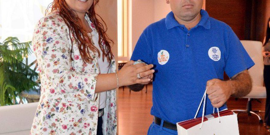 Büyükşehrin Örnek Çalışanından Başkan Çerçioğlu’na Ziyaret