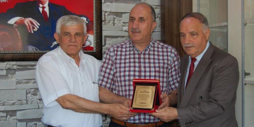 Vergi Dairesi Müdüründen Veda