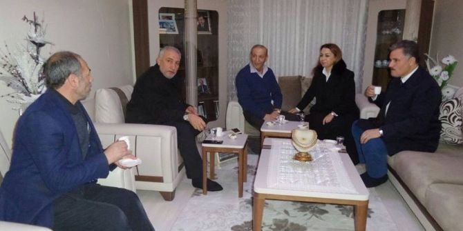 Çalık’tan Akçadağ Eski İlçe Başkanına Geçmiş Olsun Ziyareti