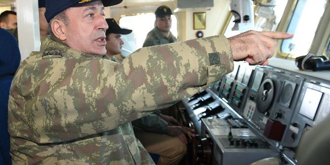 Genelkurmay Başkanı Akar, Aksaz Deniz Üs Komutanlığında İncelemede Bulundu