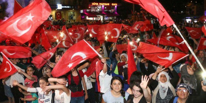 Yahyalı’da ’Mili İrade Bekçileri’ Meydanda