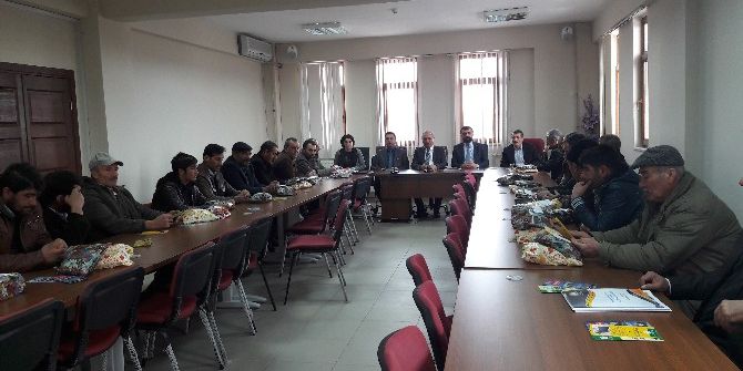 Hayvan Islahı İle İlgili Proje, Çiftçilere Anlatıldı