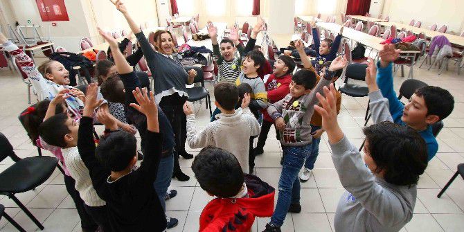 Bayraklı’da Sömestr Kurslarına Büyük İlgi