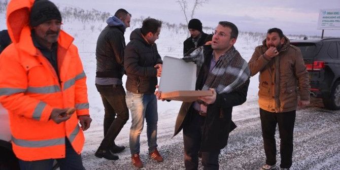 Kaymakam Çimşit Kar Temizleme Çalışmalarını Yerinde İnceledi