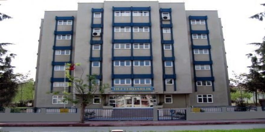 Burdur Ve Bucak Defterdarlığında 2 Personele Uzaklaştırma