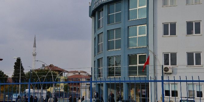 Gözaltındaki 2 Kişi Önce Kaçtı Ardından Yakalandı