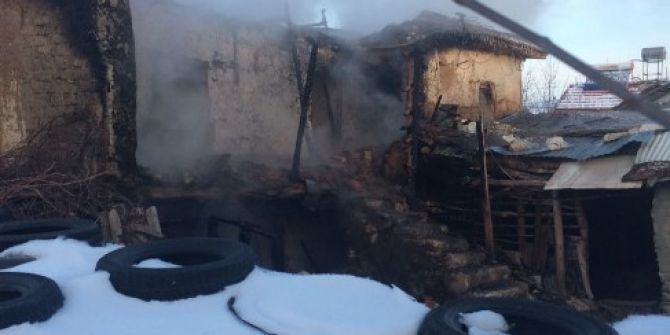 Günyüzü’nde Yangın, 1 Kişi Hayatını Kaybetti