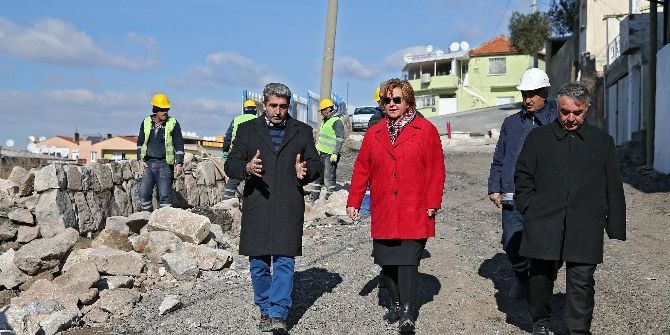 İhale İptal Edildi, Çöken Duvarı Belediye Ekipleri Ördü