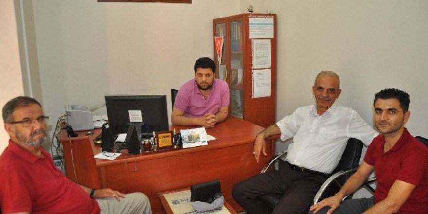 Başkan Demir’den Darbe Girişimine Tepki Gösterdi