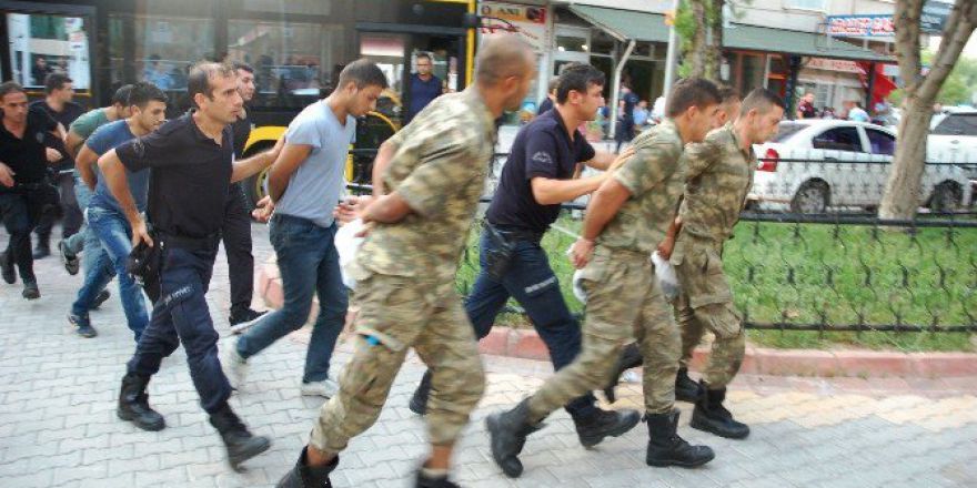 9 Rütbeli Asker Daha Tutuklandı