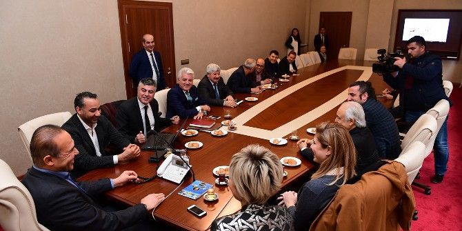 Ziyapaşa Bulvarı İçin Başkan Sözlü’ye Brifing