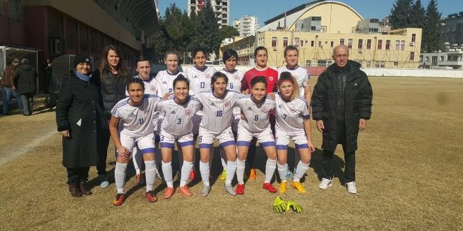 Kdz. Ereğli Belediyespor Bayan Futbol Takımı 5 Golle 3 Puana Ulaştı