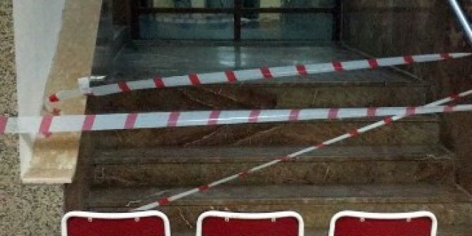 Hastanede Merdiven Boşluğuna Düşen Vatandaş Öldü