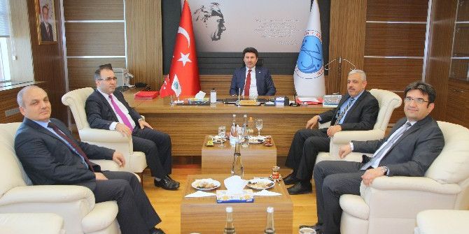 İl Müdürlerinden Rektör Karacoşkun’a Ziyaret