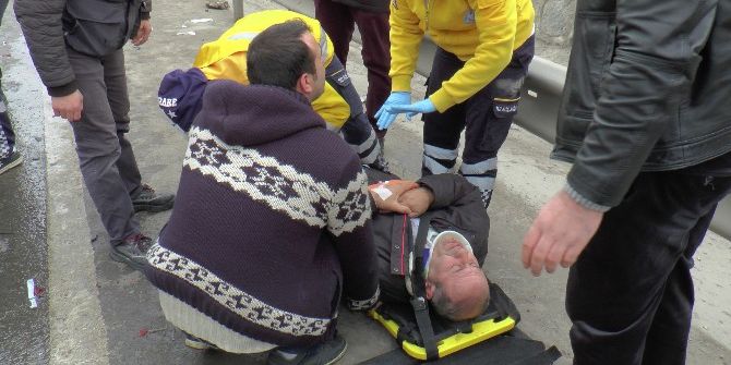 Kontrolden Çıkan Kamyon Dehşet Saçtı: 1 Ölü 17 Yaralı