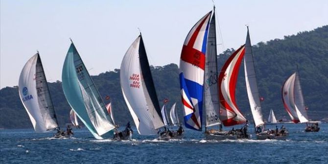 Marmaris’te Kış Trofesi Yat Yarışları Yapıldı