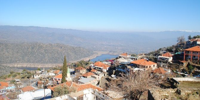 Bir Asırda Üç İsim Değiştiren Cumalar, Tarih Kokuyor