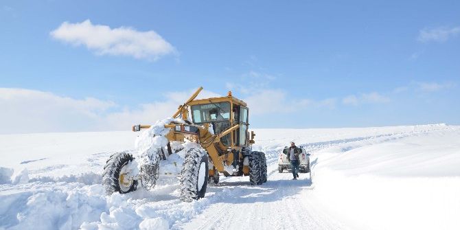 Muş’ta Karla Mücadele Çalışması