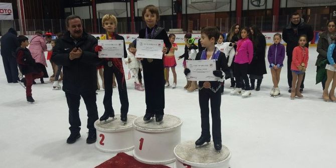 Buz Pistine İzmir Damgası