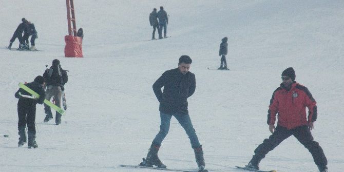 Elmadağ Kayak Merkezi’ne Yarı Yıl Tatilinde Yoğun İlgi