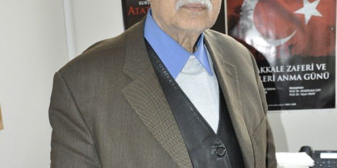 Prof. Dr. Abdulhalûk Mehmet Çay: “Avrupa Hatasından Dönüyor”