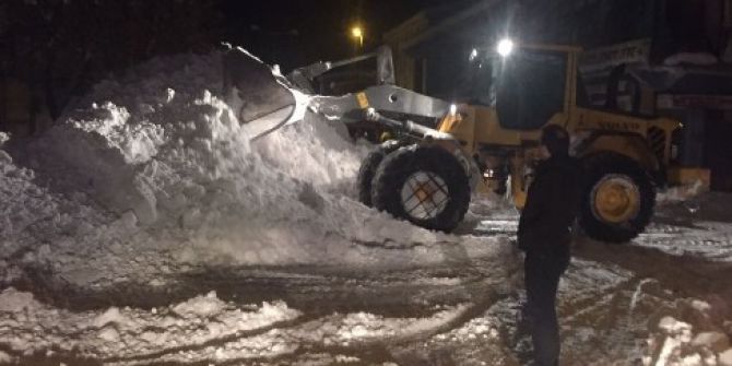 Bulanık’ta Karla Mücadele Çalışması