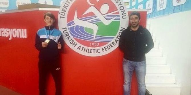 Osmangazili Atletler Madalyaya Doymuyor