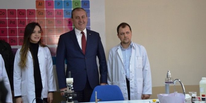 Biga Belediyesi Fen Laboratuvarı Açıldı