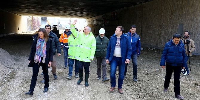 Başkan Zolan Zeybek Kavşağı’nda İncelemelerde Bulundu