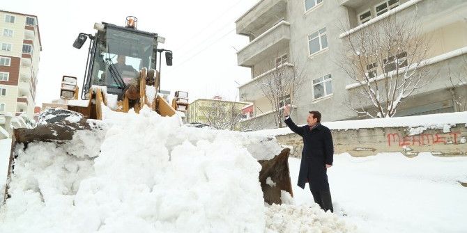 İlkadım Karla Mücadele Ediyor