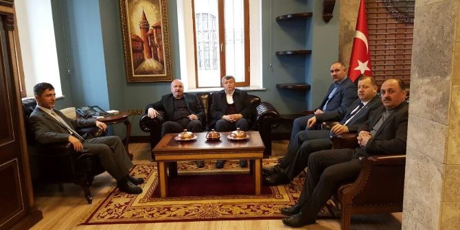 Metin Gündoğdu: “Chp Darbe Anayasası’nı Savunuyor”