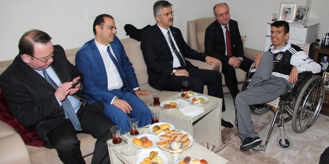 Başsavcı Güre, Engelli Gencin Hayalini Gerçekleştirdi