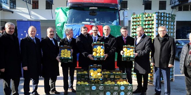 Hollandalılar Bursa Ayvası’nı Yiyecek