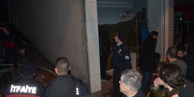 Oğlu Çıkan Yangında Can Verdi, Anne Sinir Krizleri Geçirdi