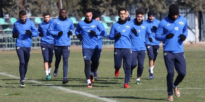 Akhisar’da Ara Transfer Dönemi Hareketli Geçti