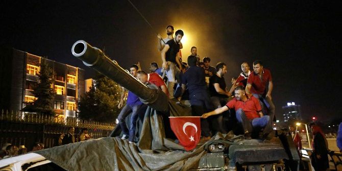 Kepez Belediyesinden 15 Temmuz Konulu Resim Yarışması