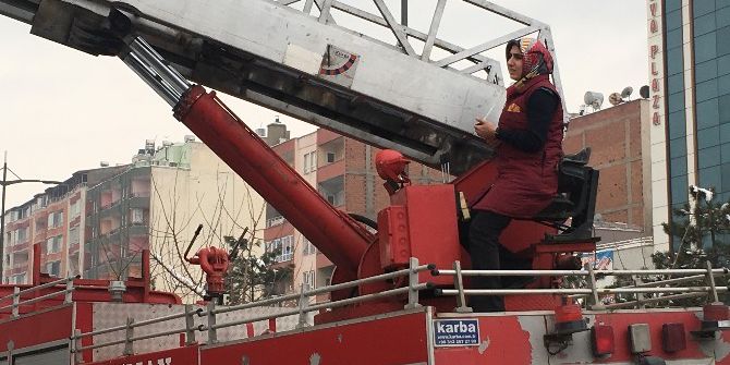 Batman’ın İlk Ve Tek Kadın İtfaiyecisi