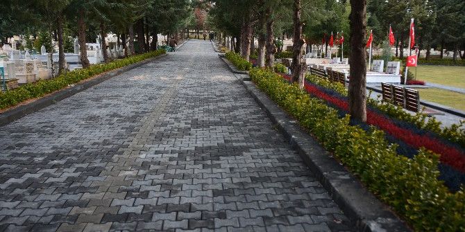 Ankara Büyükşehir Belediyesi, Sincan Cimşit Mezarlığı’na Cami Ve Modern Tesislerin Yapım Çalışmalarını Sürdürüyor