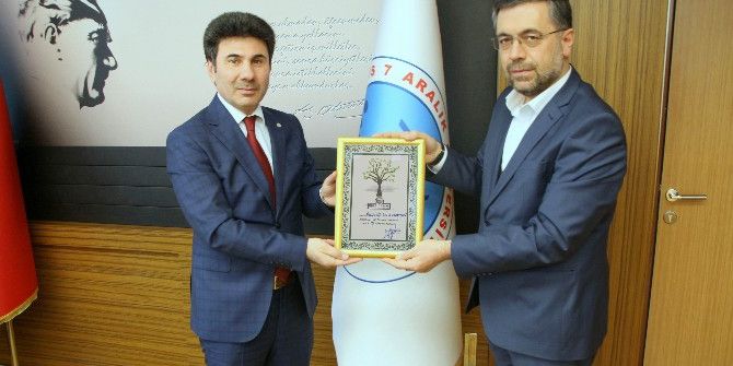 Bülbülzade Vakfı’ndan Rektör Prof. Dr. Karacoşkun’a Hayırlı Olsun Ziyareti