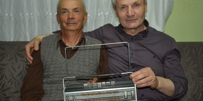 Dünya Radyo İle Küçülmeye Başlamış