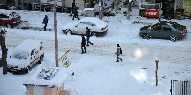 Diyarbakır’da Kar Hayatı Olumsuz Etkiledi