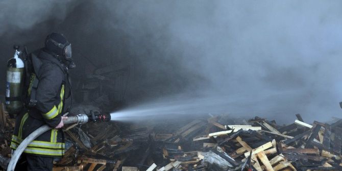 Demir Doğrama Atölyesi Deposunda Yangın