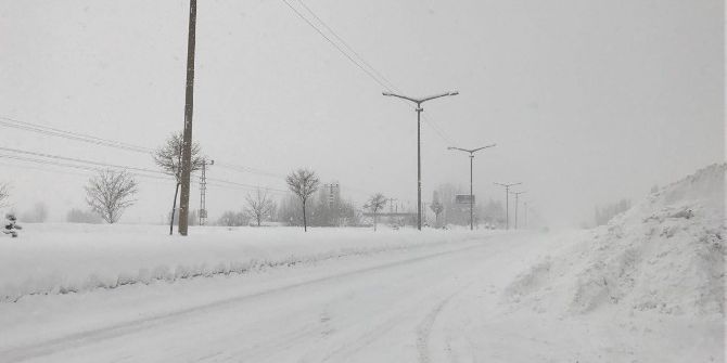 Muş’ta 363 Köy Yolu Ulaşıma Kapandı