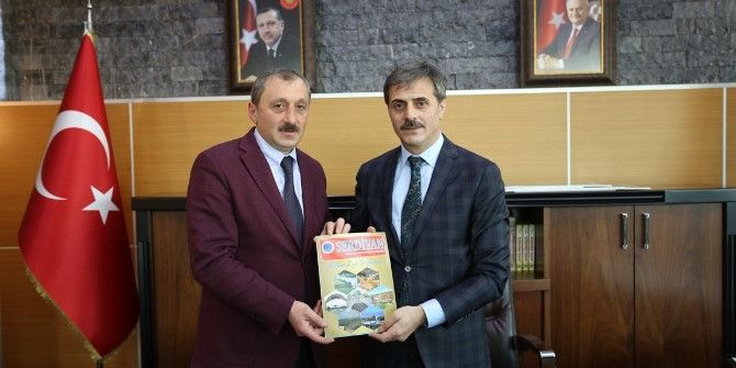 Serdivan Muhtarlar Derneğinden Başkan Alemdar’a Ziyaret