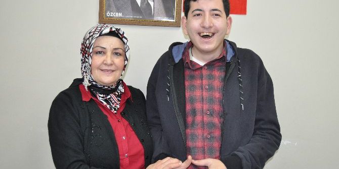 Fedakarlığın Böylesi